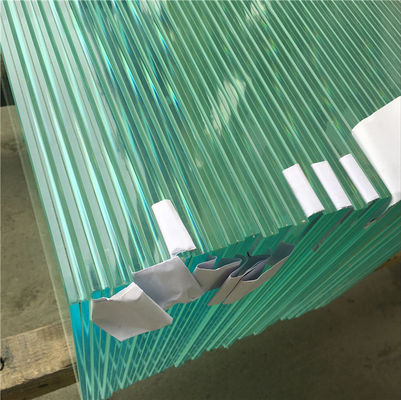 Architektonisches gehärtetes Glas 6mm 8mm 10mm 12mm gehärtetes laminiertes Glas Fußboden gehärtetes Blechglas für Bauglas / Vorhangwand