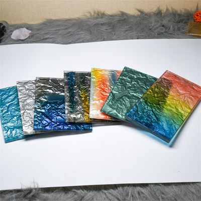 Farbiges Dekorationsglas Flach und gekrümmt Dekorationskunstglas Gehärtetes Sicherheitsglas Farbiges Heißschmelzglas für Vorhangwand / Balustrade