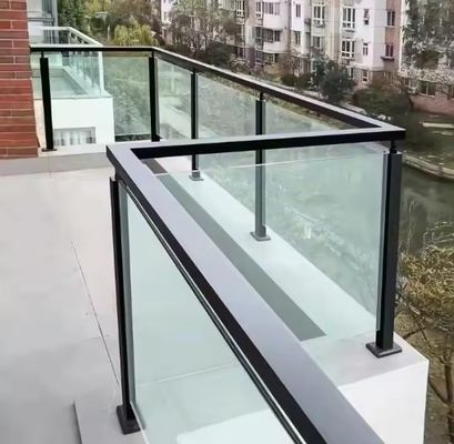 Treppe Balustrade Glas S.S. 304 316 Aluminium Post Balkon Glas Geländer Balustraden Säule Säule